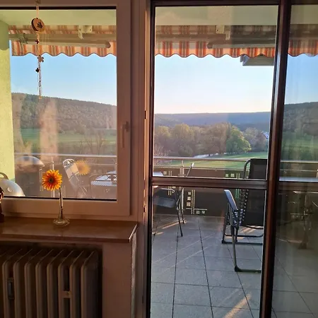 Appartamento Rhoenblick- Ruhig Und Mit Traumhafter Aussicht Bad Bocklet