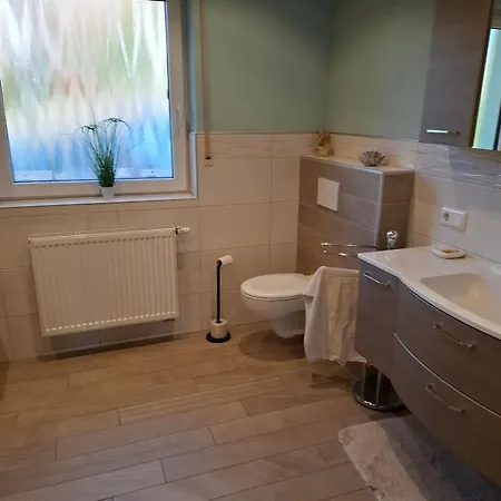 Appartamento Rhoenblick- Ruhig Und Mit Traumhafter Aussicht
